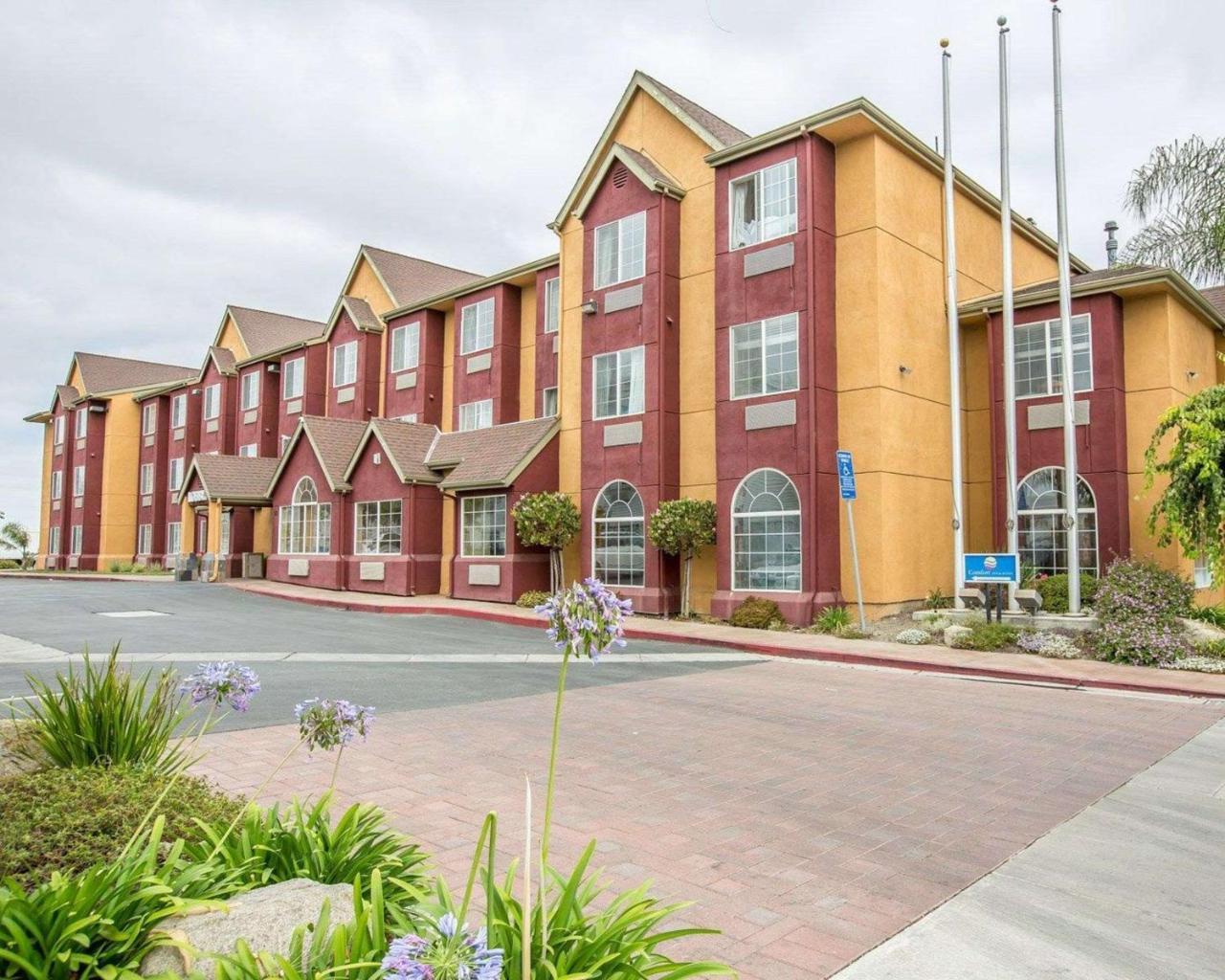 Comfort Inn & Suites Salinas Exteriör bild
